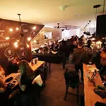 Khorsandi Zwei * Coburg